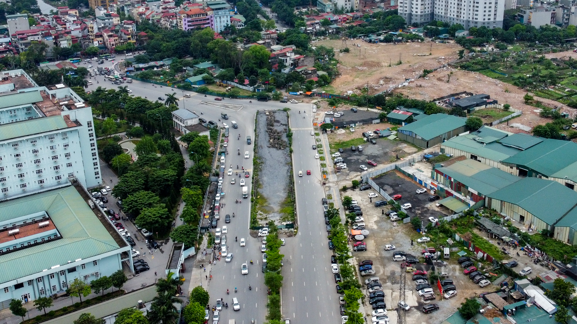 Hiện trạng tuyến đường gần 2 nghìn tỷ đồng sau hơn 2 năm đưa vào sử  dụng - Ảnh 10.