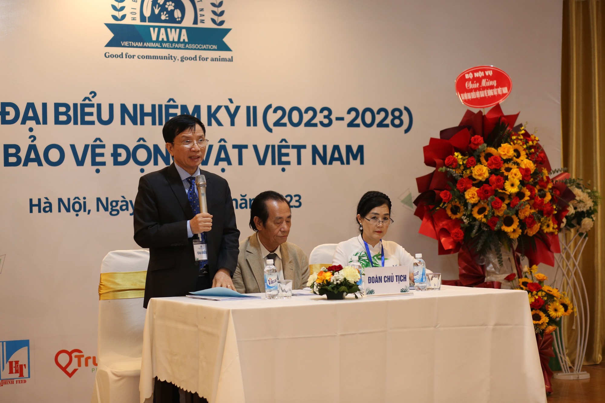 Đại hội Đại biểu nhiệm kỳ II Hội Bảo vệ động vật Việt Nam: Vinh dự được Bộ NNPTNT tặng Bằng khen  - Ảnh 1.