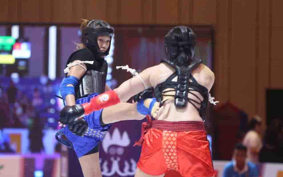 Hot girl Việt tung liên hoàn cước hạ knock-out đối thủ giành HCV SEA Games 32