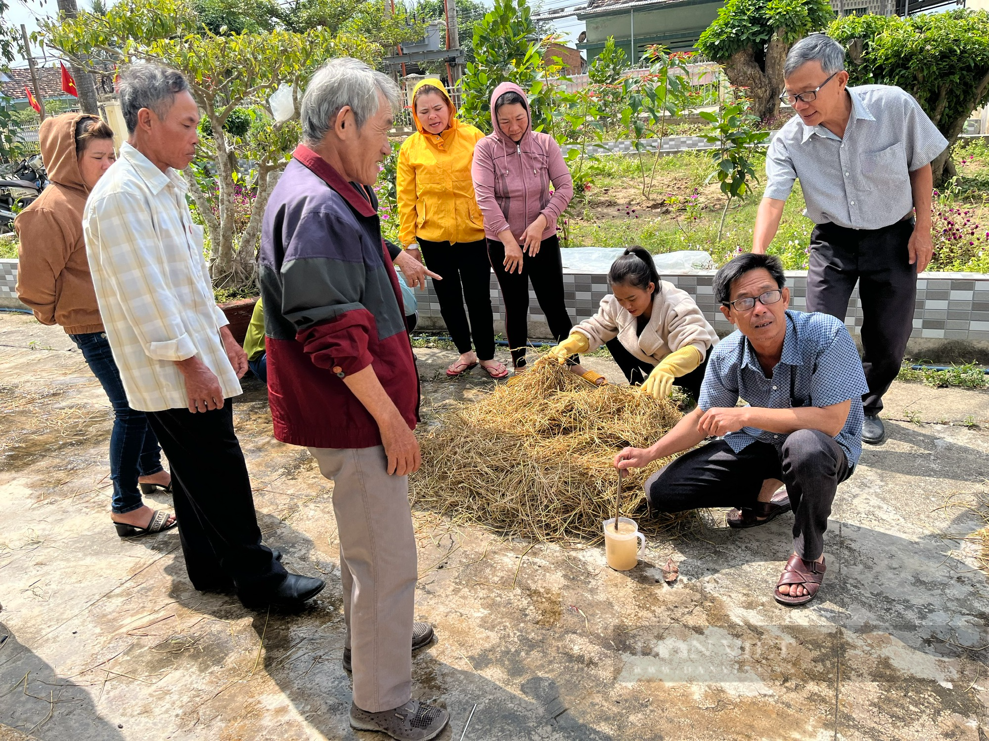 150 cán bộ, hội viên nông dân Khánh Hòa tham gia hội thảo xử lý rác thải - Ảnh 3.