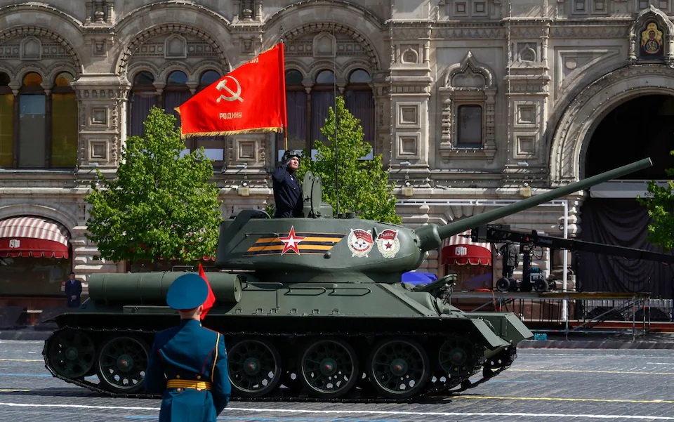 Điều chưa từng xảy ra trong Lễ duyệt binh mừng 78 năm Ngày Chiến thắng của Nga - Ảnh 1.