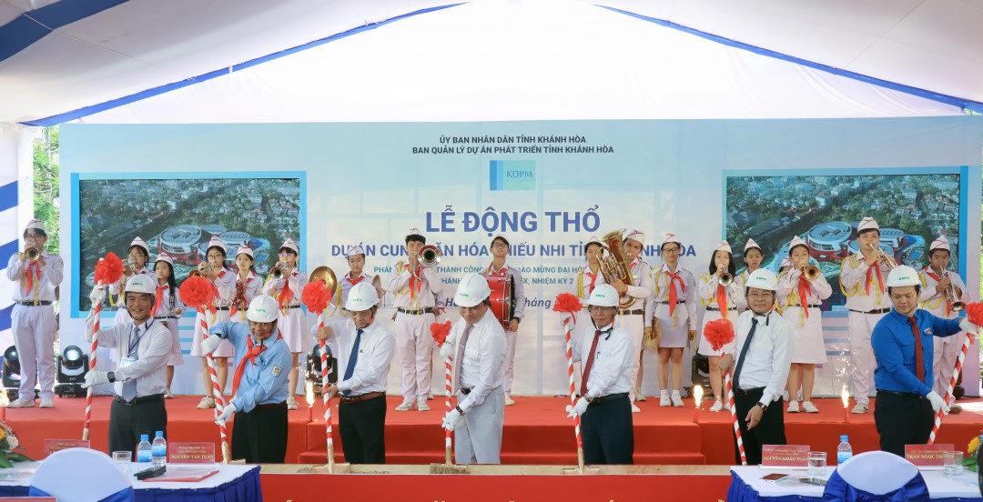 Lễ động thổ dự án Cung văn hóa Thiếu nhi Khánh Hòa với mức tổng đầu tư trên 544 tỷ đồng - Ảnh 1.