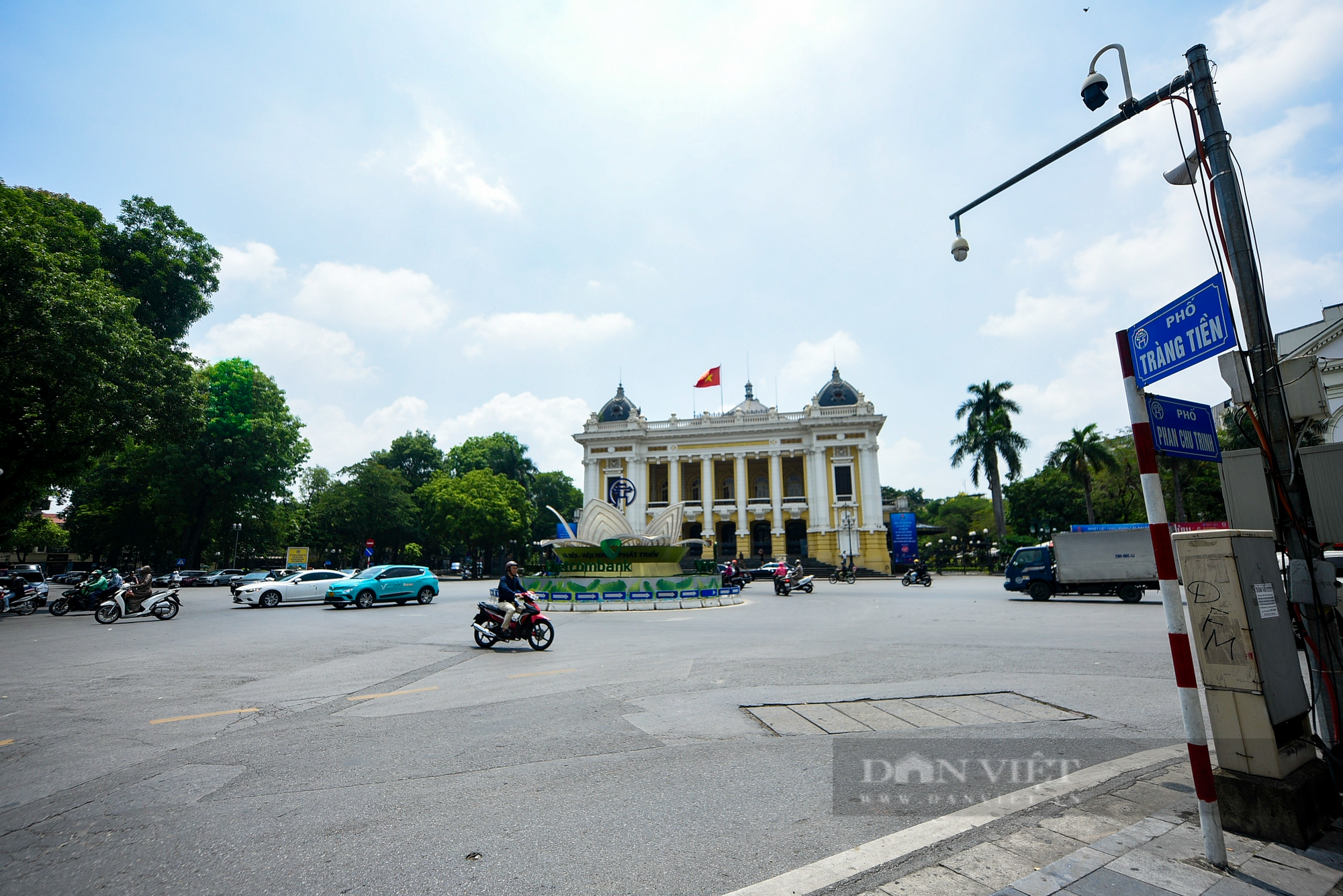 Cận cảnh khu vực quanh nhà hát Lớn được đề xuất xây nhà hát các dân tộc Việt Nam - Ảnh 3.