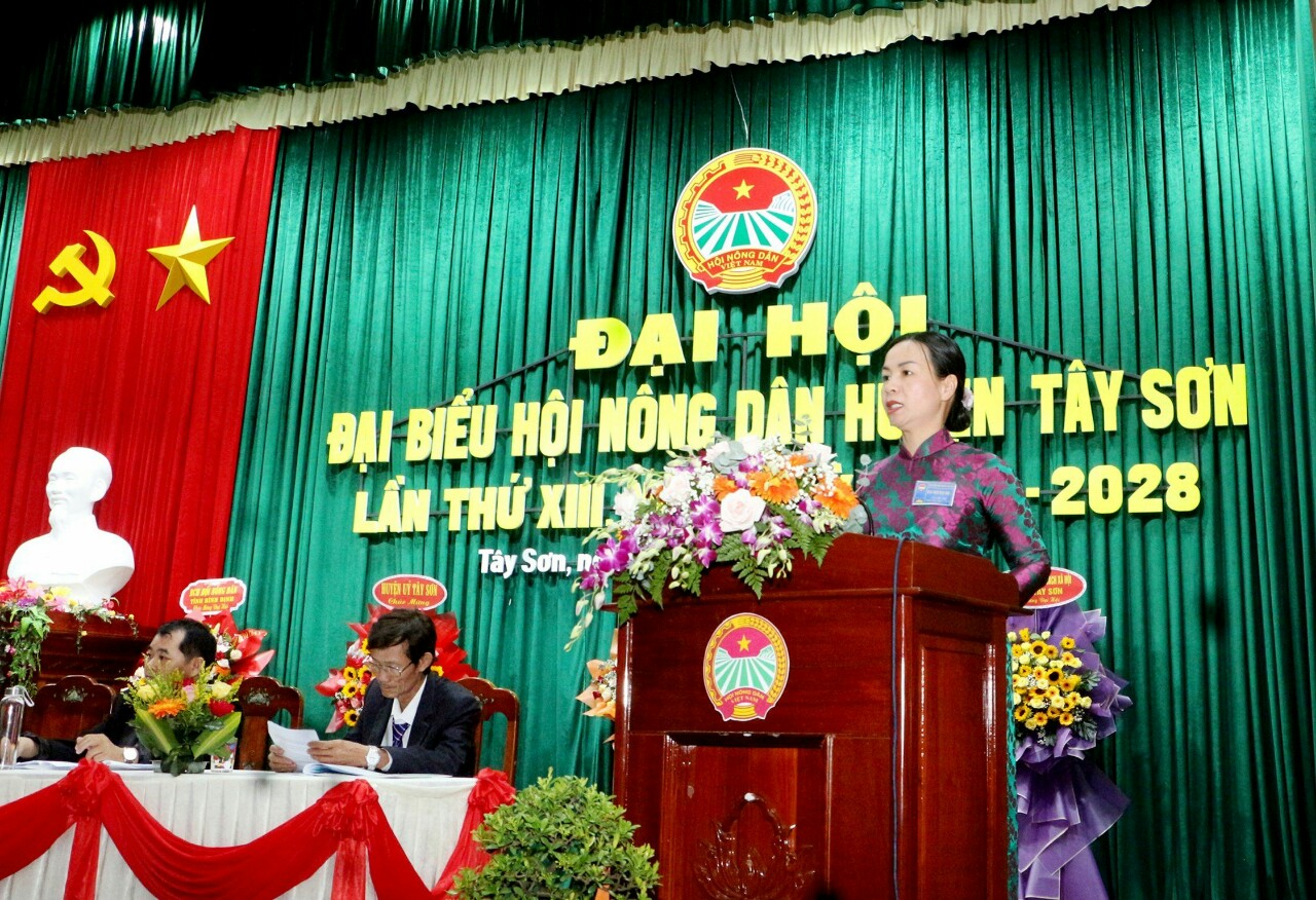 Bình Định: Đại hội Hội Nông dân huyện Tây Sơn, ông Trần Văn Lượng tái đắc cử Chủ tịch - Ảnh 5.