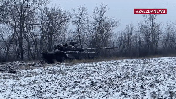 Khám phá xe tăng &quot;quốc bảo&quot; T-80BV thời Liên Xô - Ảnh 2.