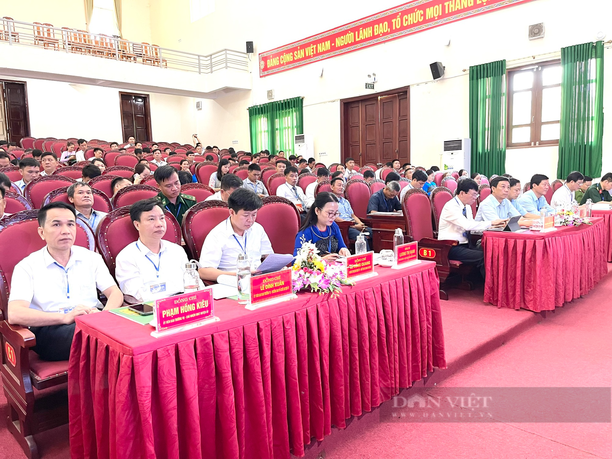 Ông Lê Văn Dung tái đắc cử Chủ tịch Hội Nông dân huyện Quan Sơn, tỉnh Thanh Hóa - Ảnh 1.