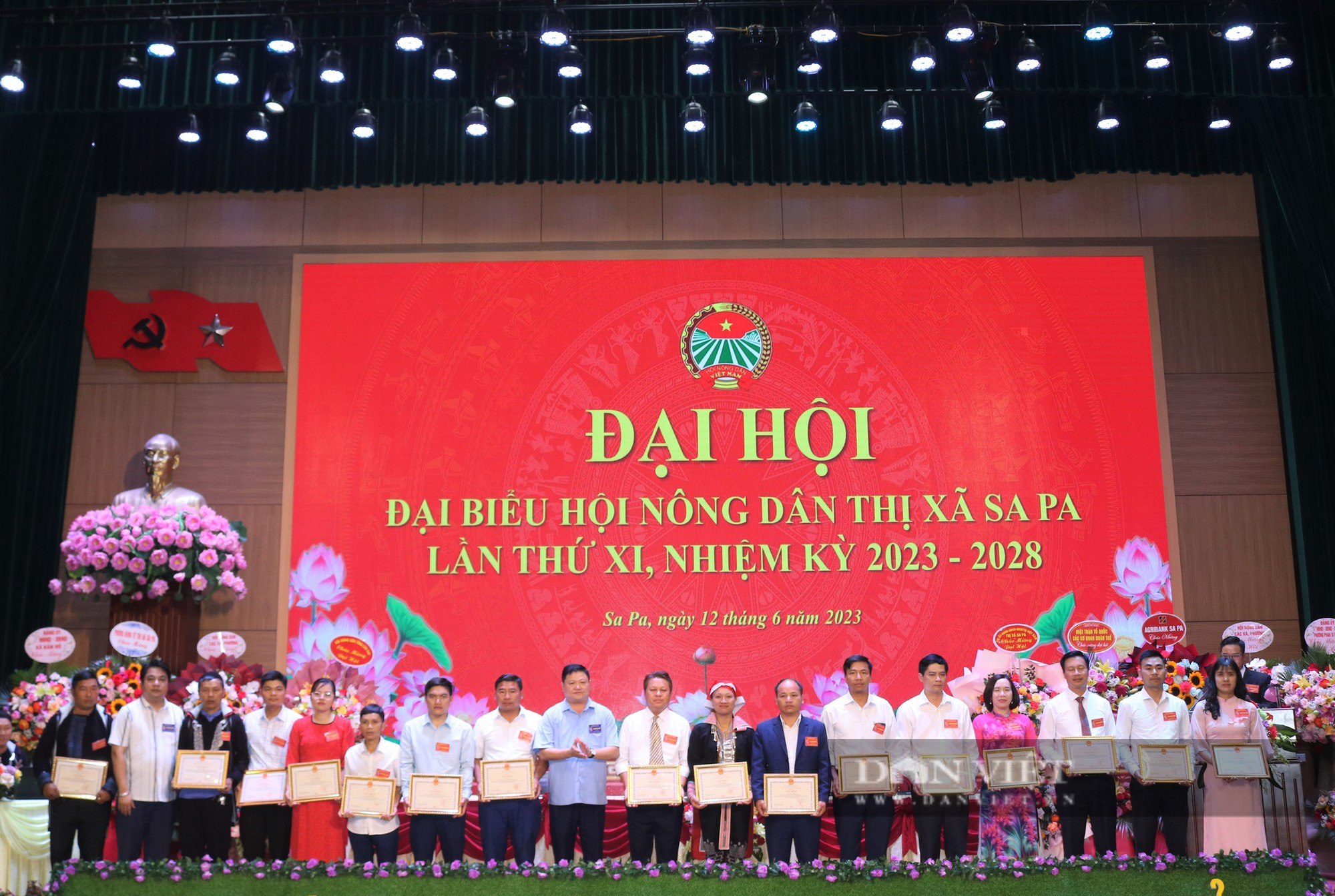 Ông Nguyễn Viết Ánh tái đắc cử Chủ tịch Hội Nông dân thị xã Sa Pa, tỉnh Lào Cai - Ảnh 10.
