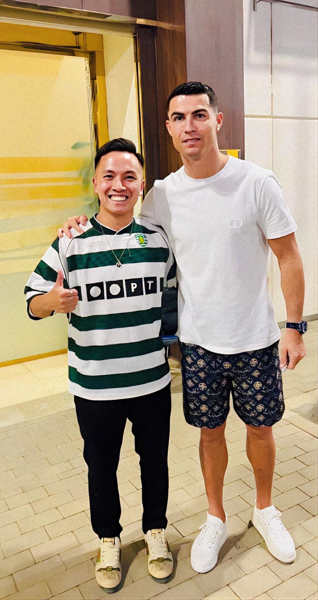 Đỗ Kim Phúc hiện thực hóa giấc mơ gặp gỡ Cristiano Ronaldo - Ảnh 2.