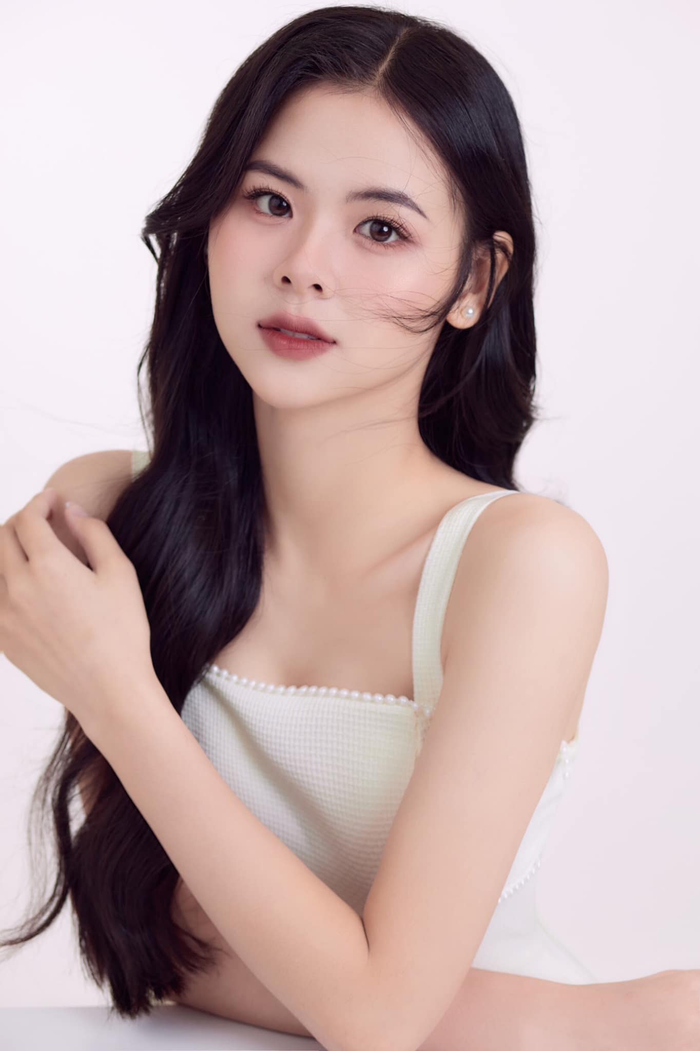 Nhan sắc xinh đẹp, lôi cuốn của thí sinh cao 1,7m vào thẳng Top 20 Miss World Vietnam 2023 - Ảnh 7.