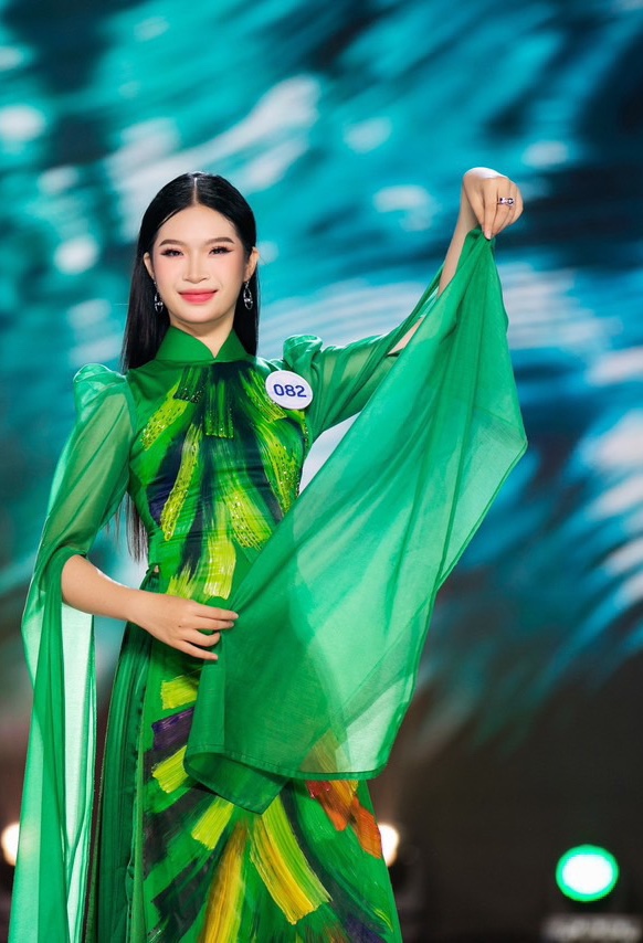 Thí sinh 19 tuổi bức xúc nói về &quot;góc khuất&quot; khi bị loại khỏi Top 40 Miss World Vietnam 2023, BTC lên tiếng - Ảnh 1.