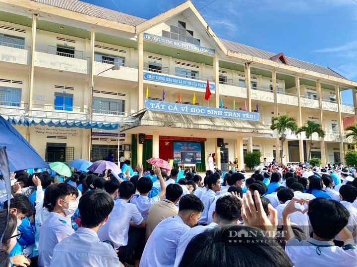 &quot;Thế hệ học sinh vàng&quot; ở ngôi trường dưới chân núi lửa Krông Nô - Ảnh 3.