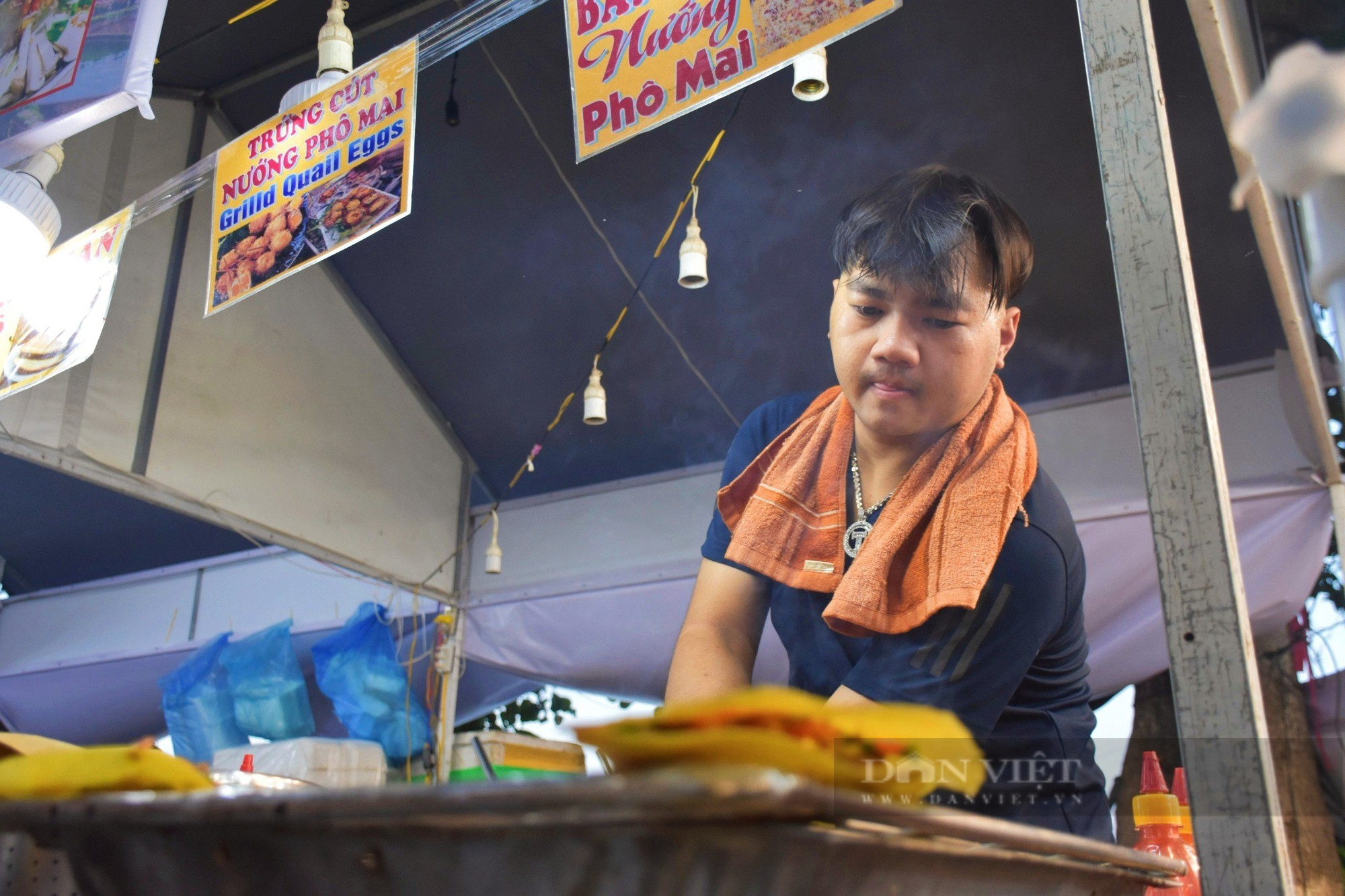 Hàng trăm hương vị đặc sản nổi tiếng của 3 miền được giới thiệu tại TP.Nha Trang - Ảnh 6.