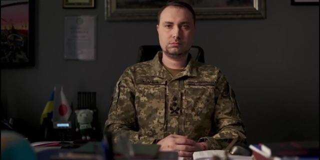 Biểu tượng bí ẩn đáng sợ trong video im lặng của ông trùm tình báo Ukraine - Ảnh 1.