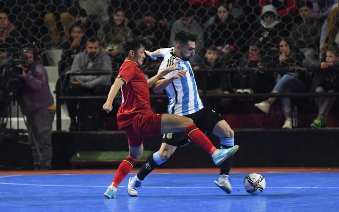 ĐT futsal Việt Nam thua 0-3 trong trận tái đấu chủ nhà Argentina - Ảnh 2.