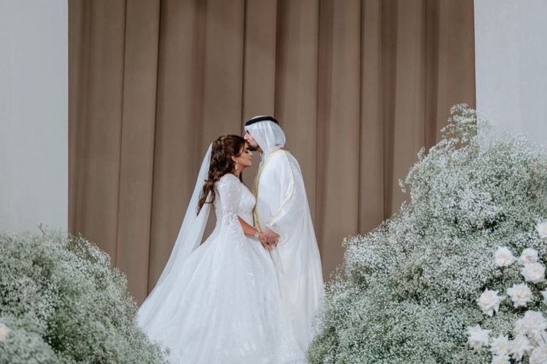 Chùm ảnh đám cưới xa hoa đẹp như mơ của công chúa Dubai - Ảnh 3.