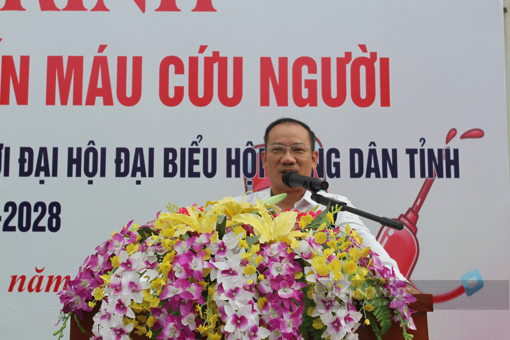 Hơn 500 cán bộ, hội viên nông dân Thái Nguyên tham gia chương trình hiến máu cứu người - Ảnh 2.