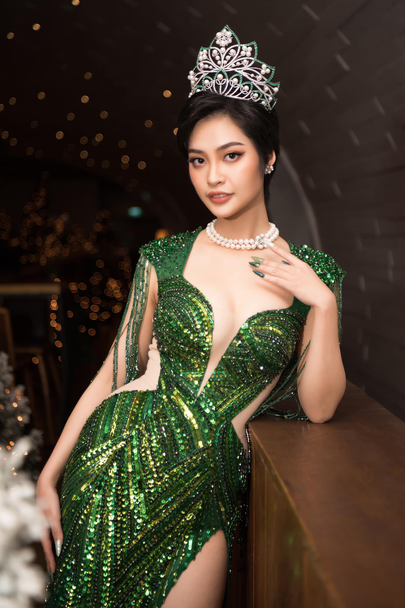 Hoa hậu Nông Thúy Hằng: “Tôi sẽ cống hiến nếu được làm MC, BTV tại VTV” - Ảnh 1.