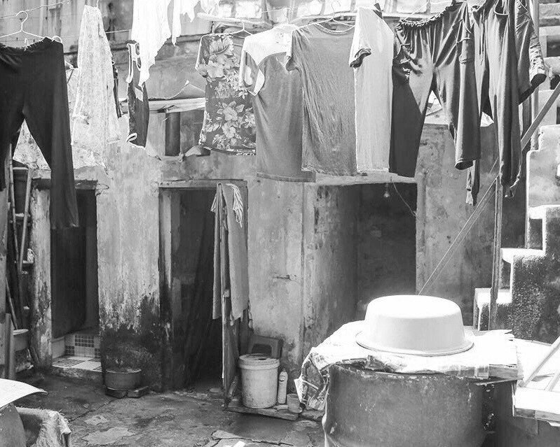Ký ức Hà Nội: Tổ phục vụ nước sôi ở phổ cổ một thời - Ảnh 2.