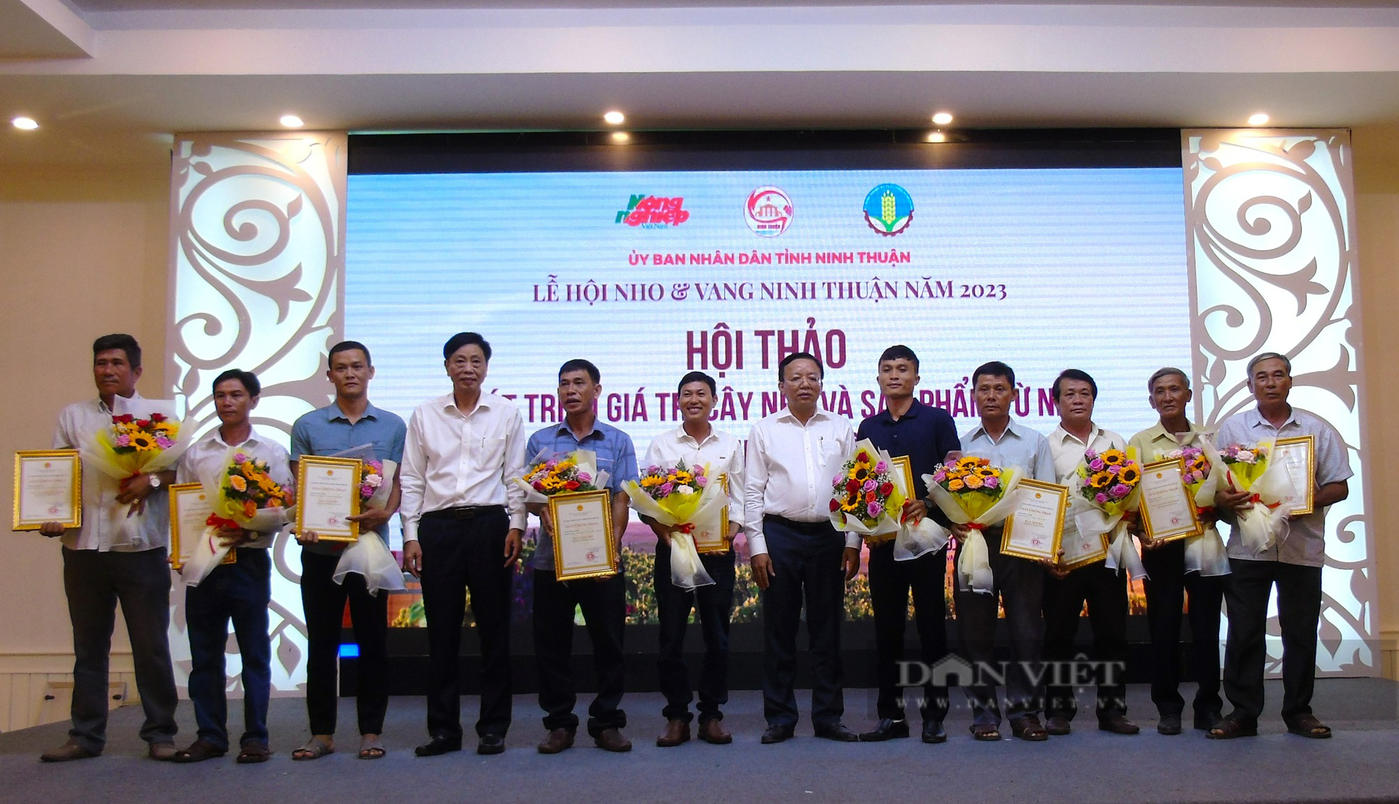 Vườn nho công nghệ cao đạt giải nhất cuộc thi “Giàn nho đẹp” tỉnh Ninh Thuận - Ảnh 1.