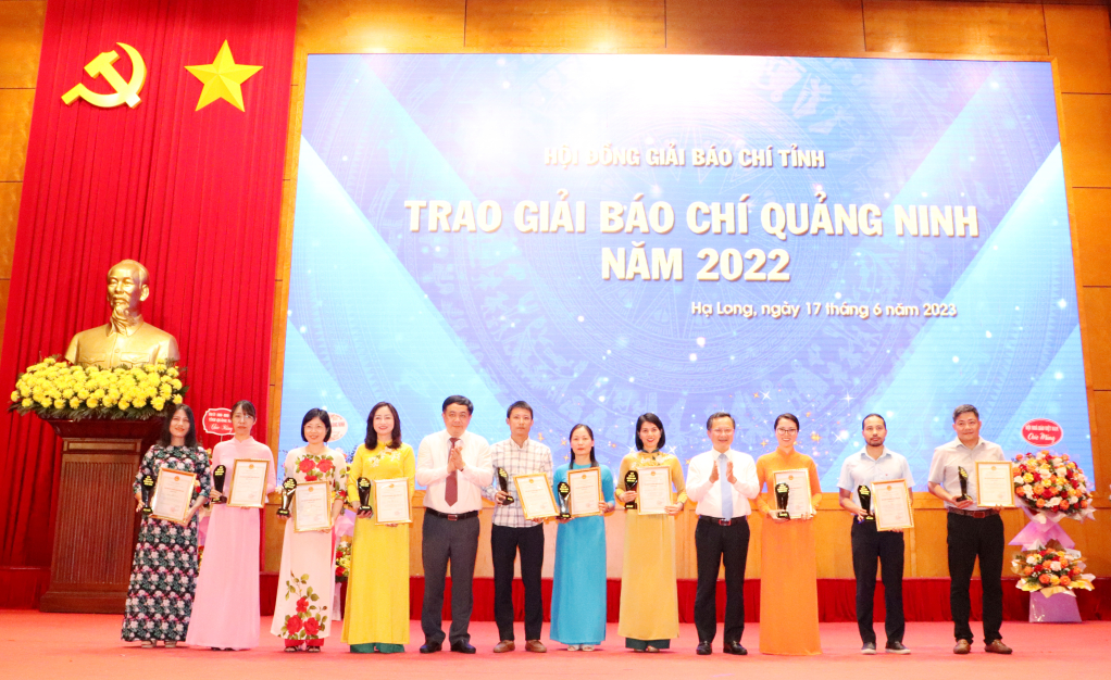76 tác phẩm báo chí được trao giải báo chí tỉnh Quảng Ninh  - Ảnh 4.