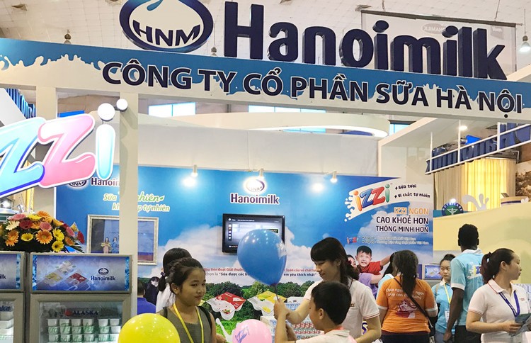 Hanoimilk muốn phát hành 14,4 triệu cổ phiếu riêng lẻ để hoán đổi nợ, đẩy mạnh marketing để tăng doanh số - Ảnh 1.