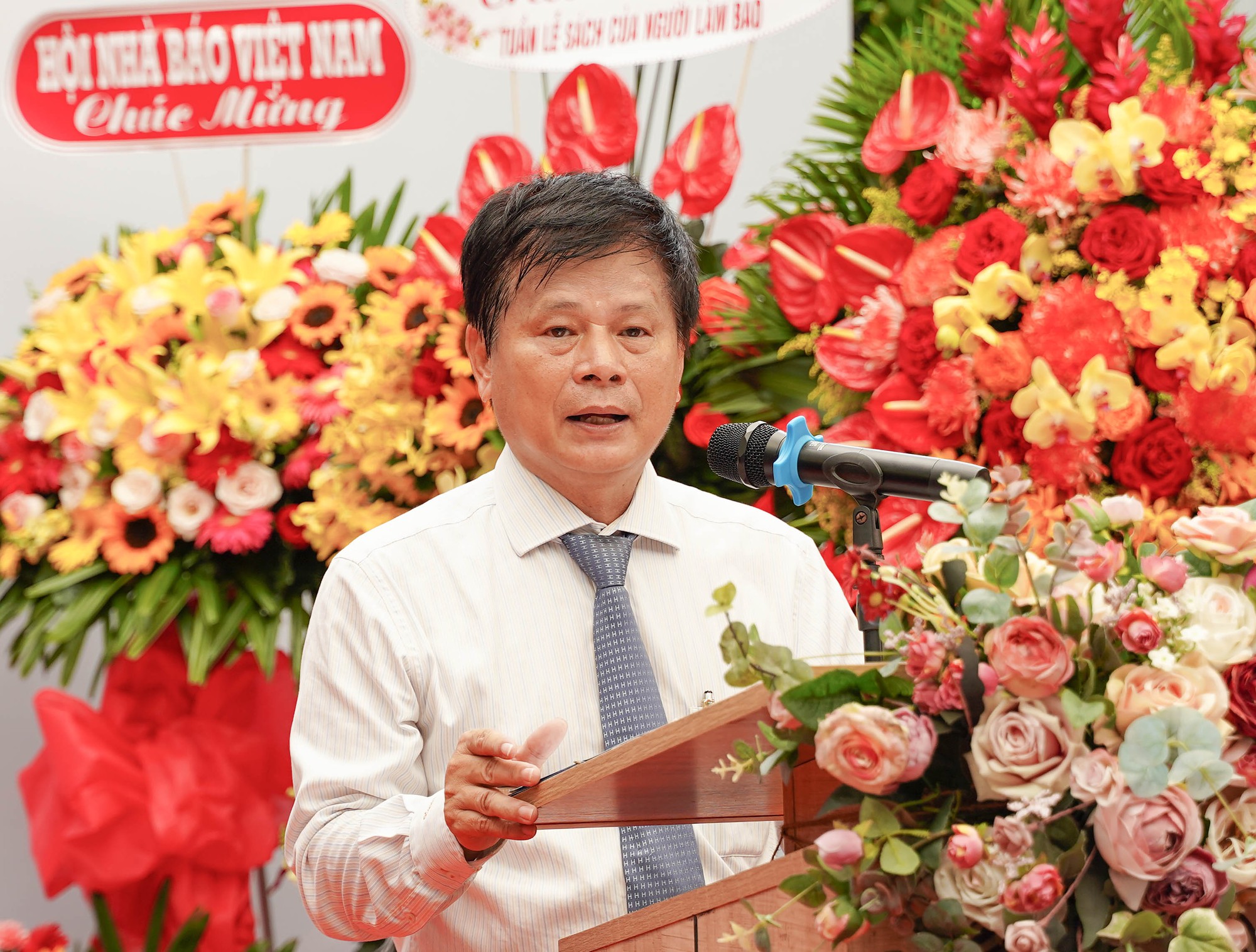 TP.HCM tổ chức tuần lễ sách nhân ngày Báo chí cách mạng Việt Nam - Ảnh 3.