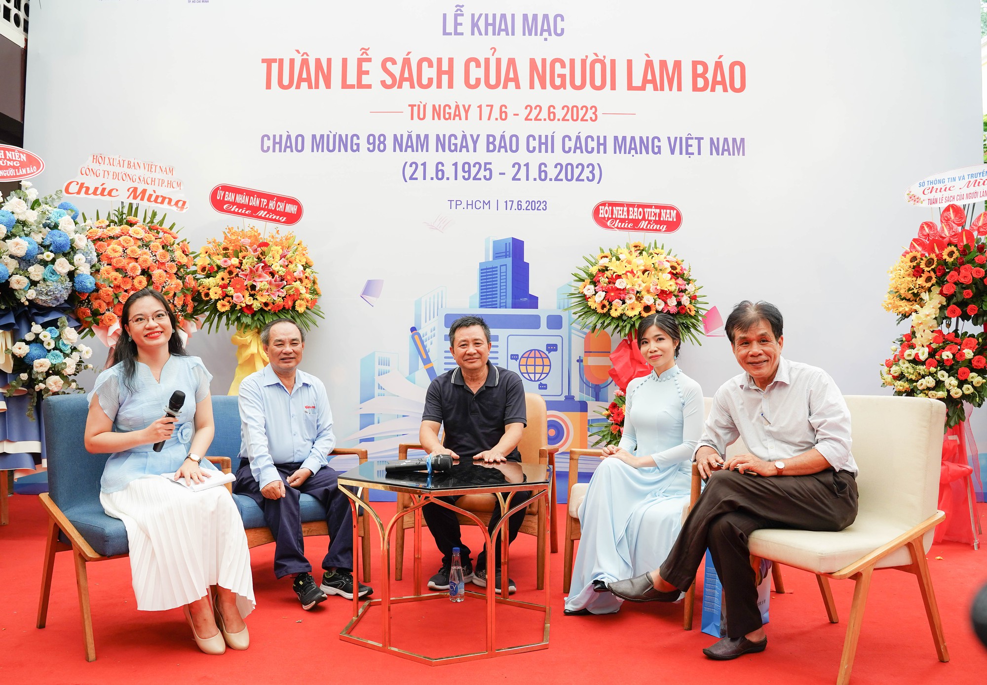 TP.HCM tổ chức tuần lễ sách nhân ngày Báo chí cách mạng Việt Nam - Ảnh 2.