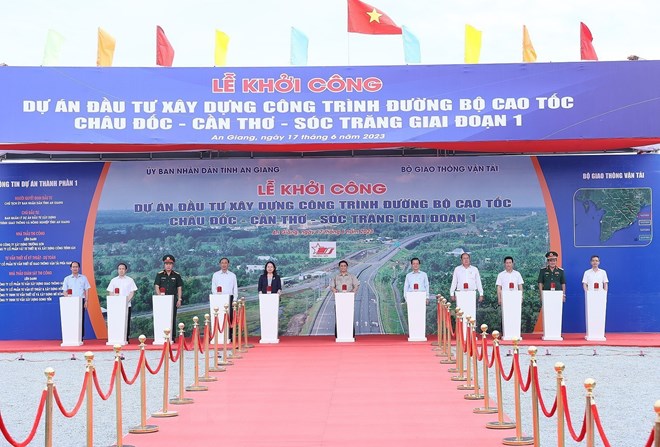 Thủ tướng phát lệnh khởi công dự án cao tốc Châu Đốc - Cần Thơ - Sóc Trăng
 - Ảnh 11.