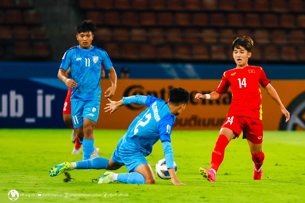 Highlight: U17 Việt Nam bị U17 Ấn Độ cầm hoà 1-1 - Ảnh 1.