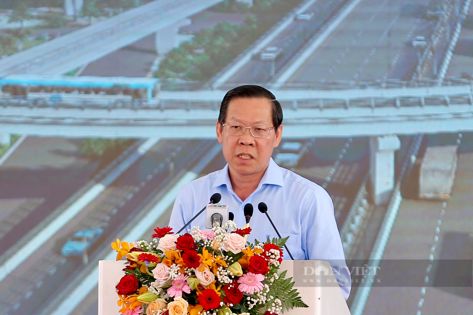 Chủ tịch UBND TP.HCM Phan Văn Mãi: Cuối năm 2025 sẽ thông xe trục cao tốc Vành đai 3-TP.HCM với 4 làn xe chính - Ảnh 5.