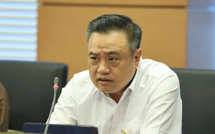 Chủ tịch Hà Nội yêu cầu kiểm tra một loạt thông tin bức xúc mà báo chí phản ánh