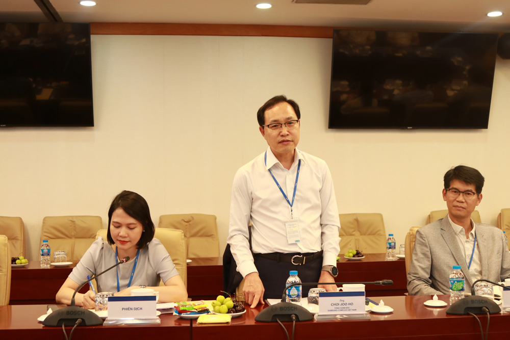 Samsung họp với EVN giải quyết điện cho các nhà máy Samsung Thái Nguyên, Bắc Ninh - Ảnh 1.