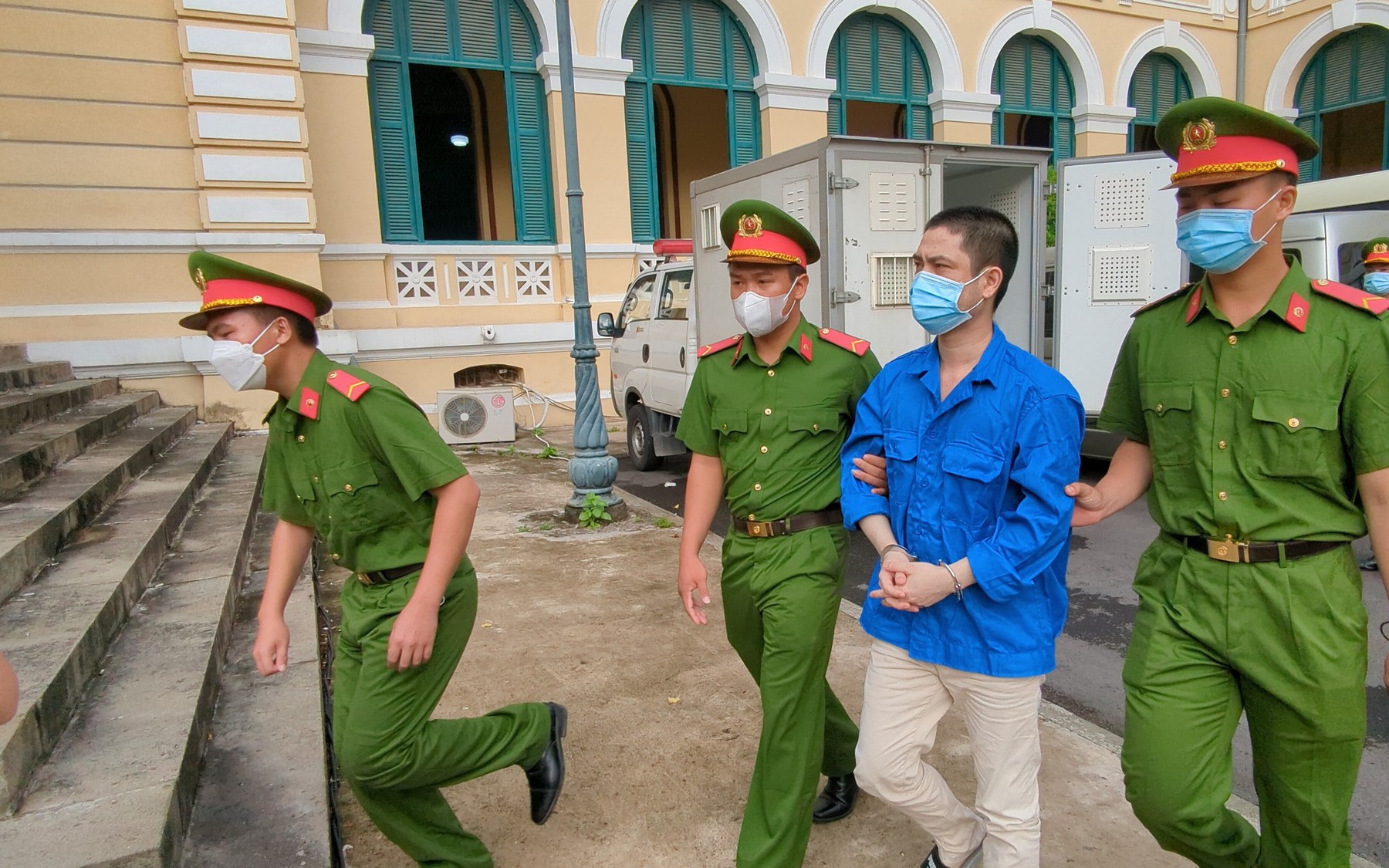 Sai phạm thuế tại Thuduc House: 7 bị cáo thuộc Cục Hải quan TP.HCM thiếu trách nhiệm gây hậu quả nghiêm trọng ra sao?