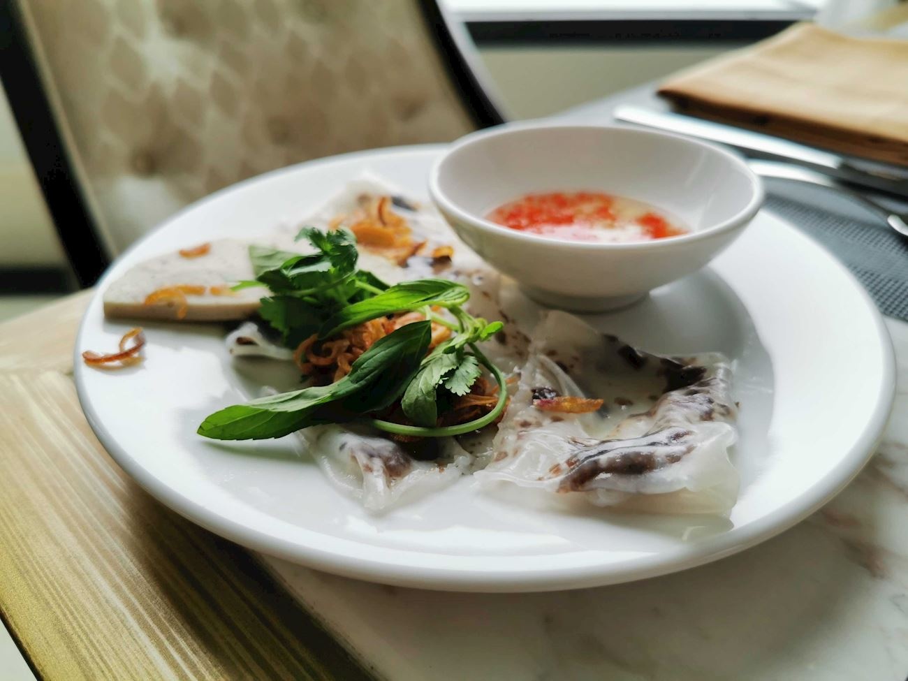 8 món ăn đường phố Việt Nam nổi tiếng nhất - Ảnh 2.