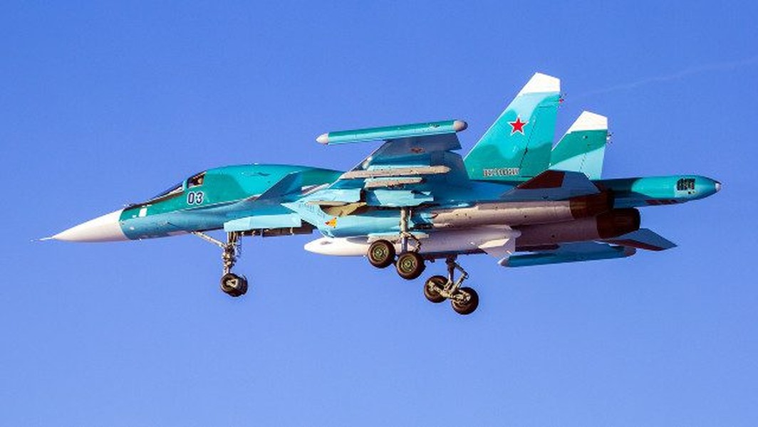 Su-34 Nga biến hóa như &quot;một con tắc kè hoa&quot; - Ảnh 8.