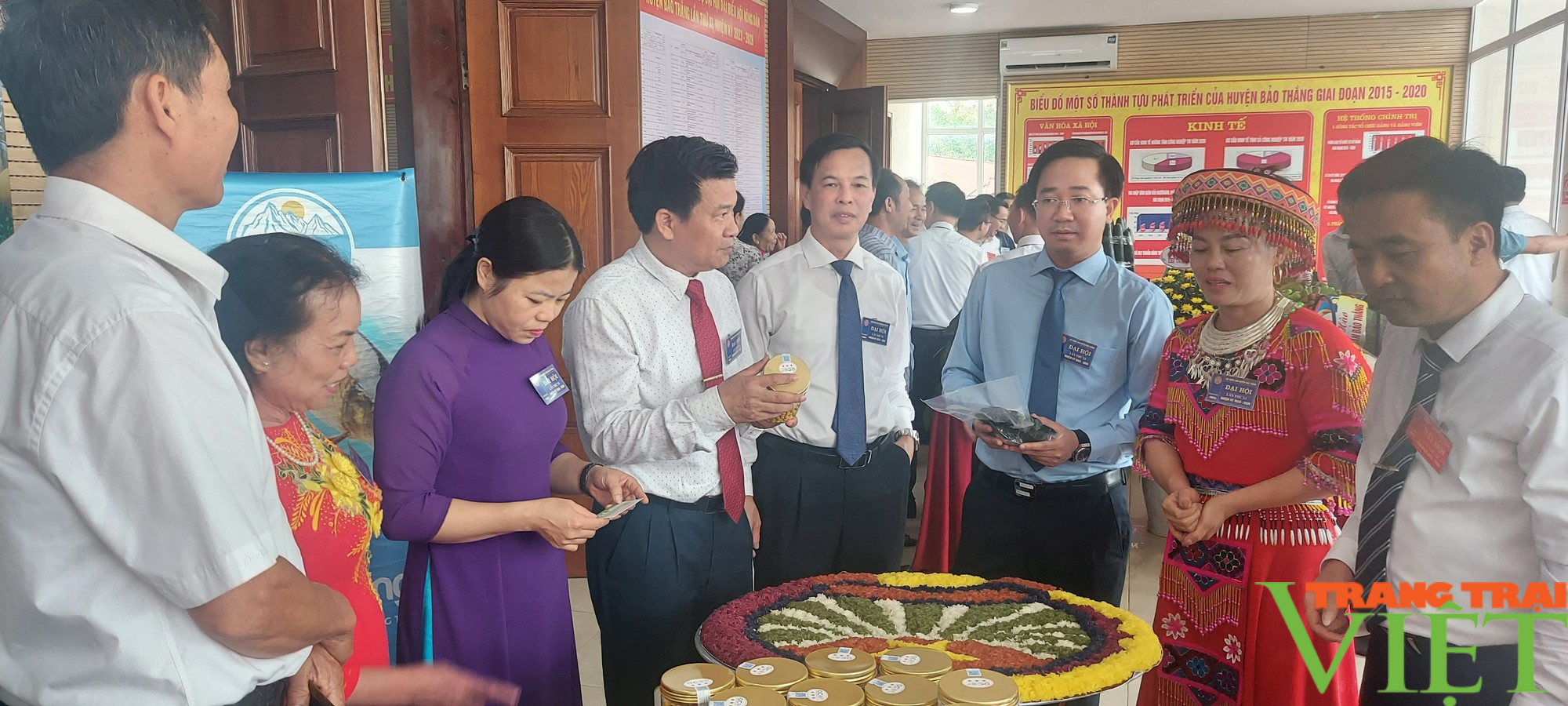 Ông Phạm Hồng Phong tái đắc cử Chủ tịch Hội Nông dân huyện Bảo Thắng, tỉnh Lào Cai - Ảnh 2.