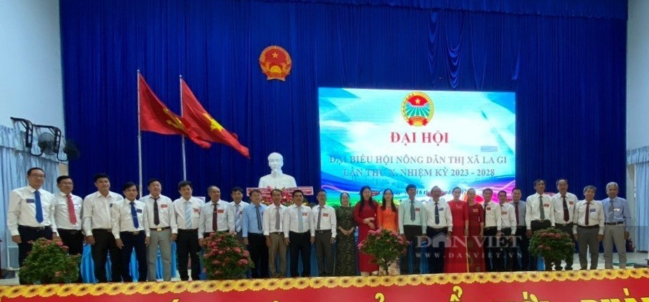 Bình Thuận: Ông Phạm Văn Mười tái đắc cử chức Chủ tịch và Hội Nông dân thị xã La Gi nhiệm kỳ 2023-2028 - Ảnh 7.