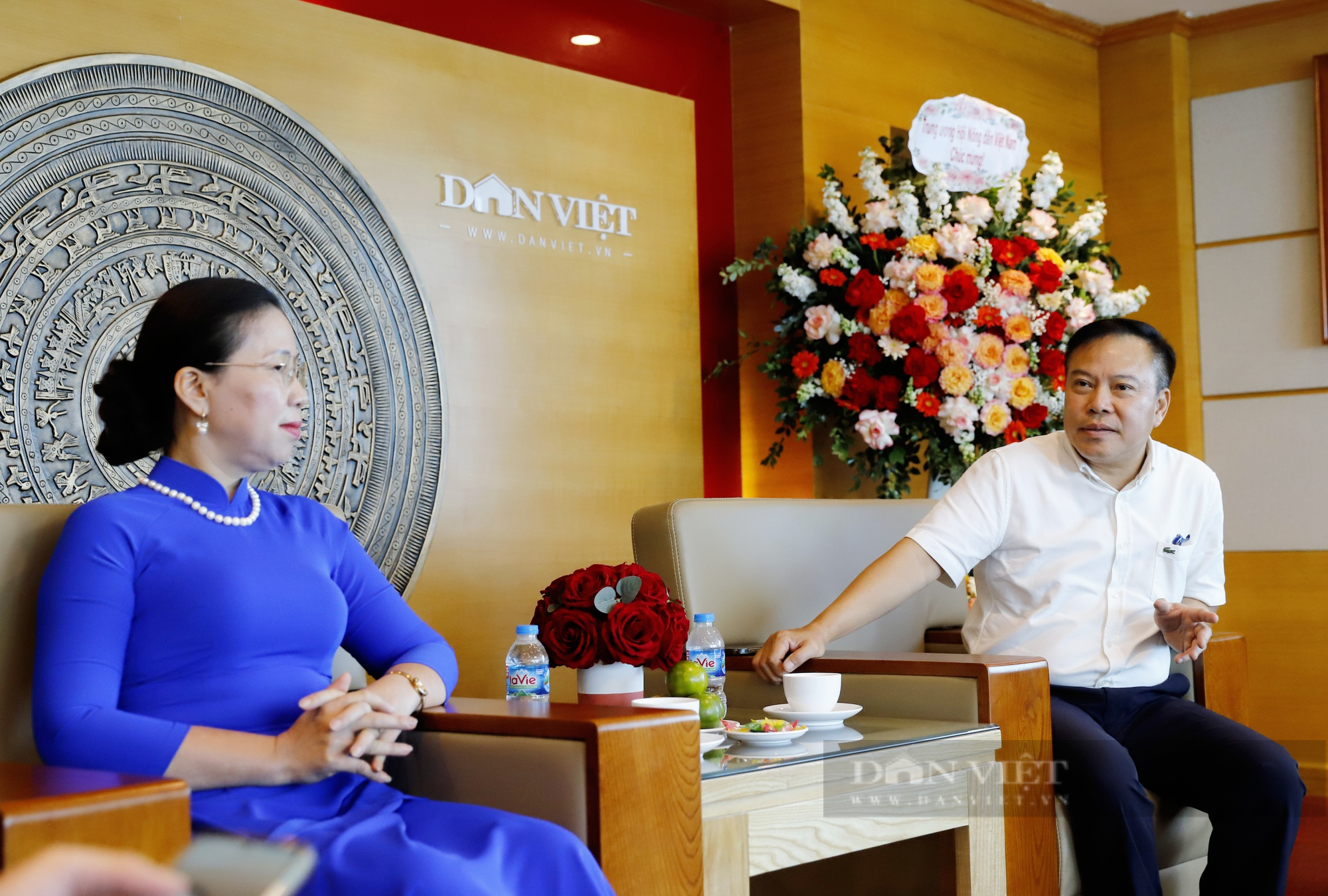 Lãnh đạo TƯ Hội Nông dân Việt Nam thăm và chúc mừng báo NTNN/Điện tử Dân Việt nhân ngày 21/6 - Ảnh 4.