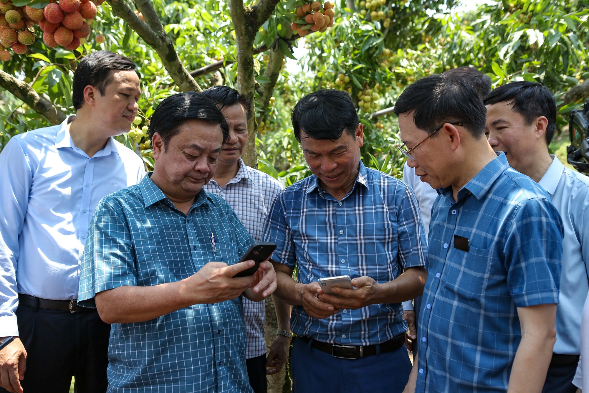 Bộ trưởng Lê Minh Hoan: Thông tin đa chiều, nông nghiệp đa sắc - Ảnh 1.