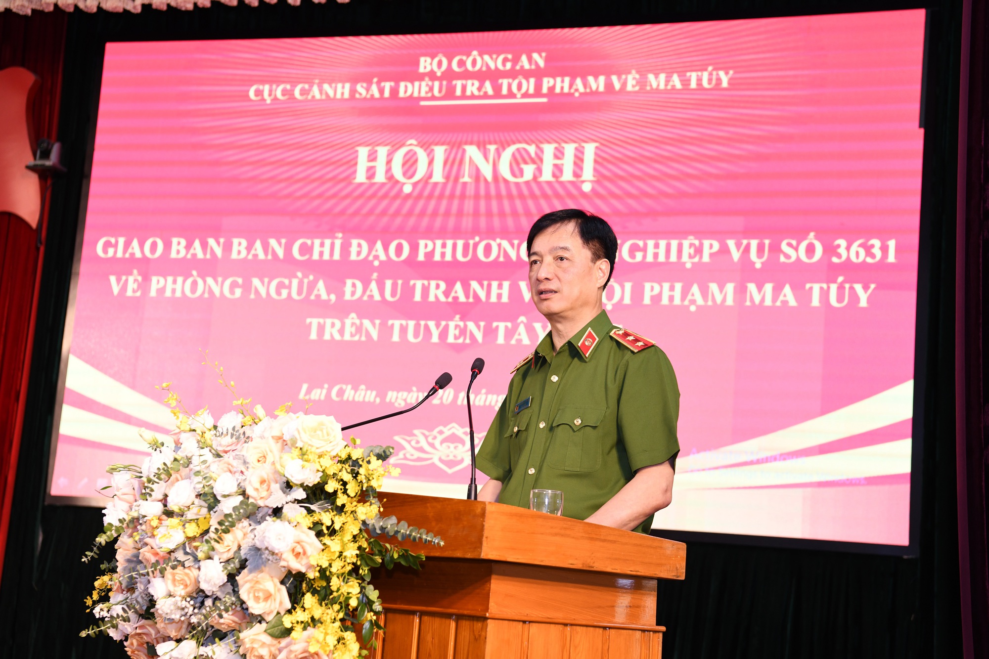 Thứ trưởng Bộ Công an Nguyễn Duy Ngọc: Tây Bắc vẫn là một trong những địa bàn trọng điểm phức tạp về ma túy - Ảnh 1.