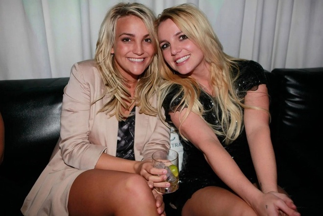 Britney Spears không còn &quot;cạch mặt&quot; em gái - Ảnh 1.