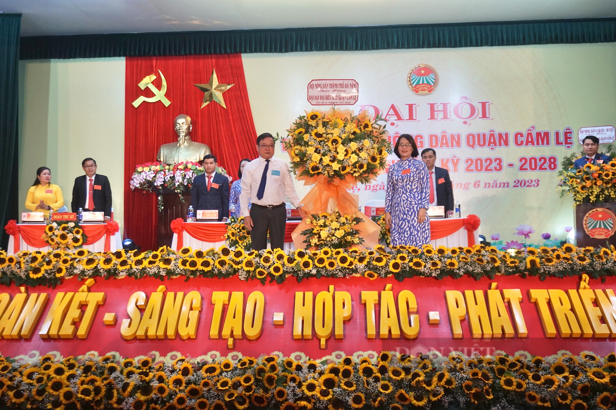 Đại hội Hội Nông dân quận Cẩm Lệ, bà Hứa Thị Thuỳ Phương tái đắc cử chức Chủ tịch - Ảnh 2.