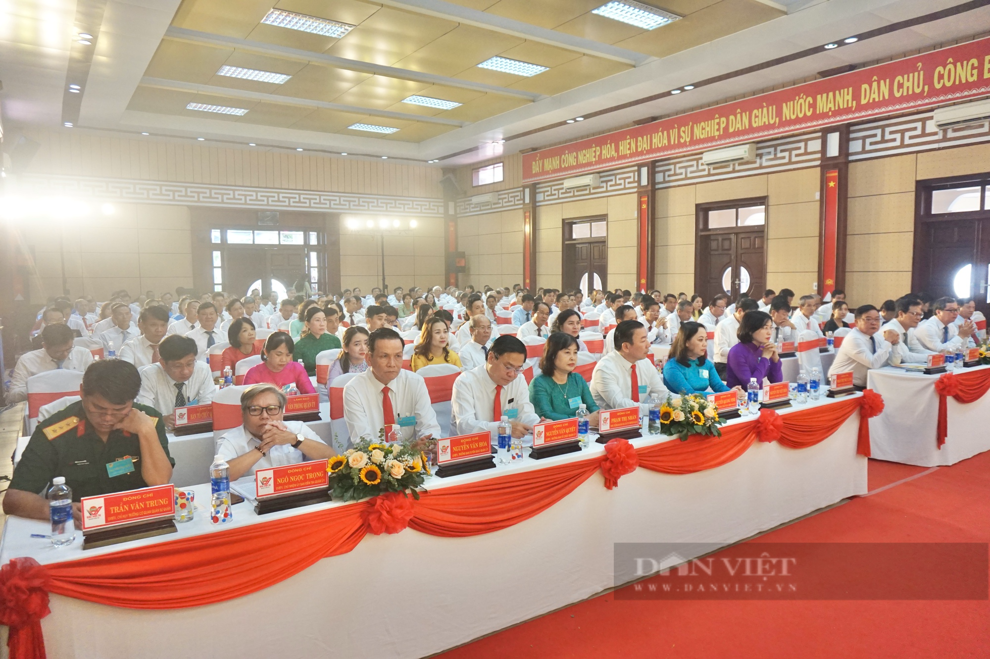 Đại hội Hội Nông dân quận Cẩm Lệ, bà Hứa Thị Thuỳ Phương tái đắc cử chức Chủ tịch - Ảnh 3.