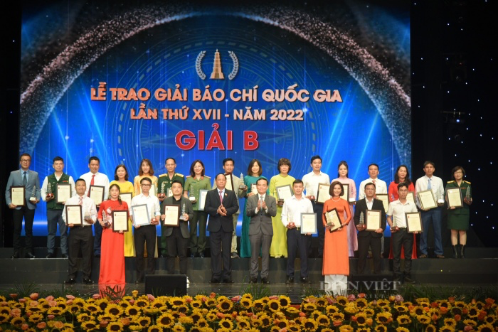 Báo Nông thôn Ngày nay/Dân Việt đoạt giải B và C Giải Báo chí Quốc gia năm thứ XVII - Ảnh 6.
