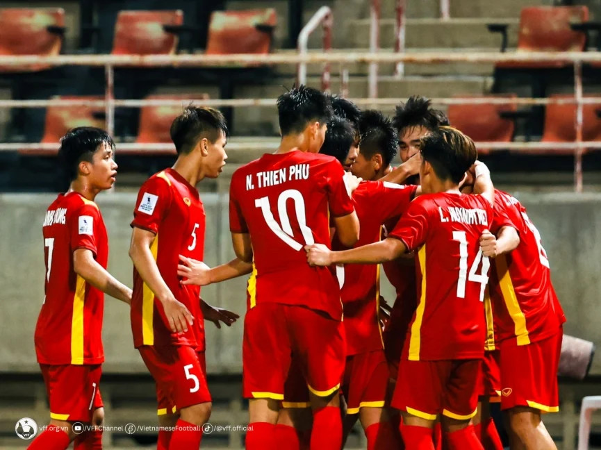 HLV U17 Uzbekistan khẳng định 1 điều trước trận gặp U17 Việt Nam - Ảnh 1.