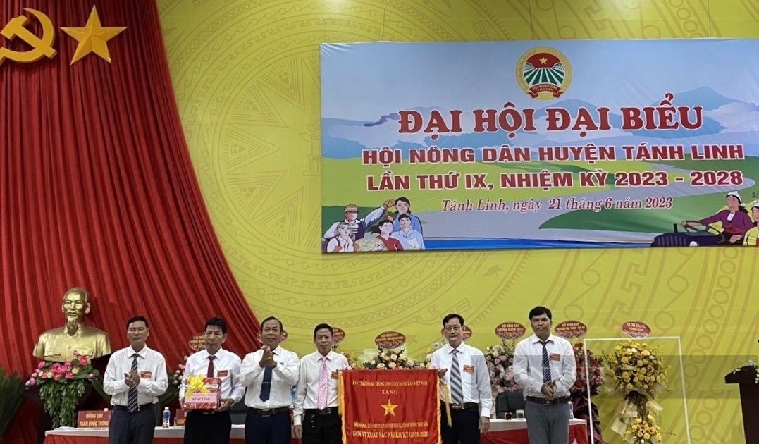 Bình Thuận: Ông Nguyễn Văn Tỉnh tái đắc cử chức Chủ tịch Hội Nông dân huyện Tánh Linh - Ảnh 4.