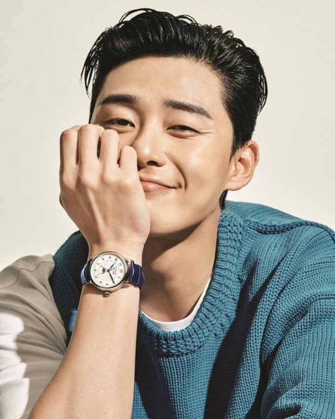 Park Seo Joon: Tài tử &quot;vạn người mê&quot;, dính tin đồn hẹn hò toàn mỹ nhân xứ Hàn - Ảnh 4.