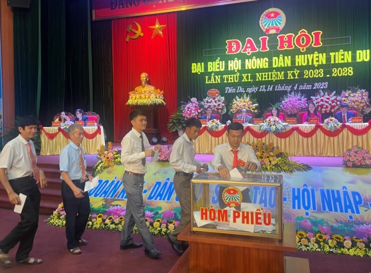 100% Hội Nông dân cấp huyện ở Bắc Ninh tổ chức thành công Đại hội - Ảnh 1.