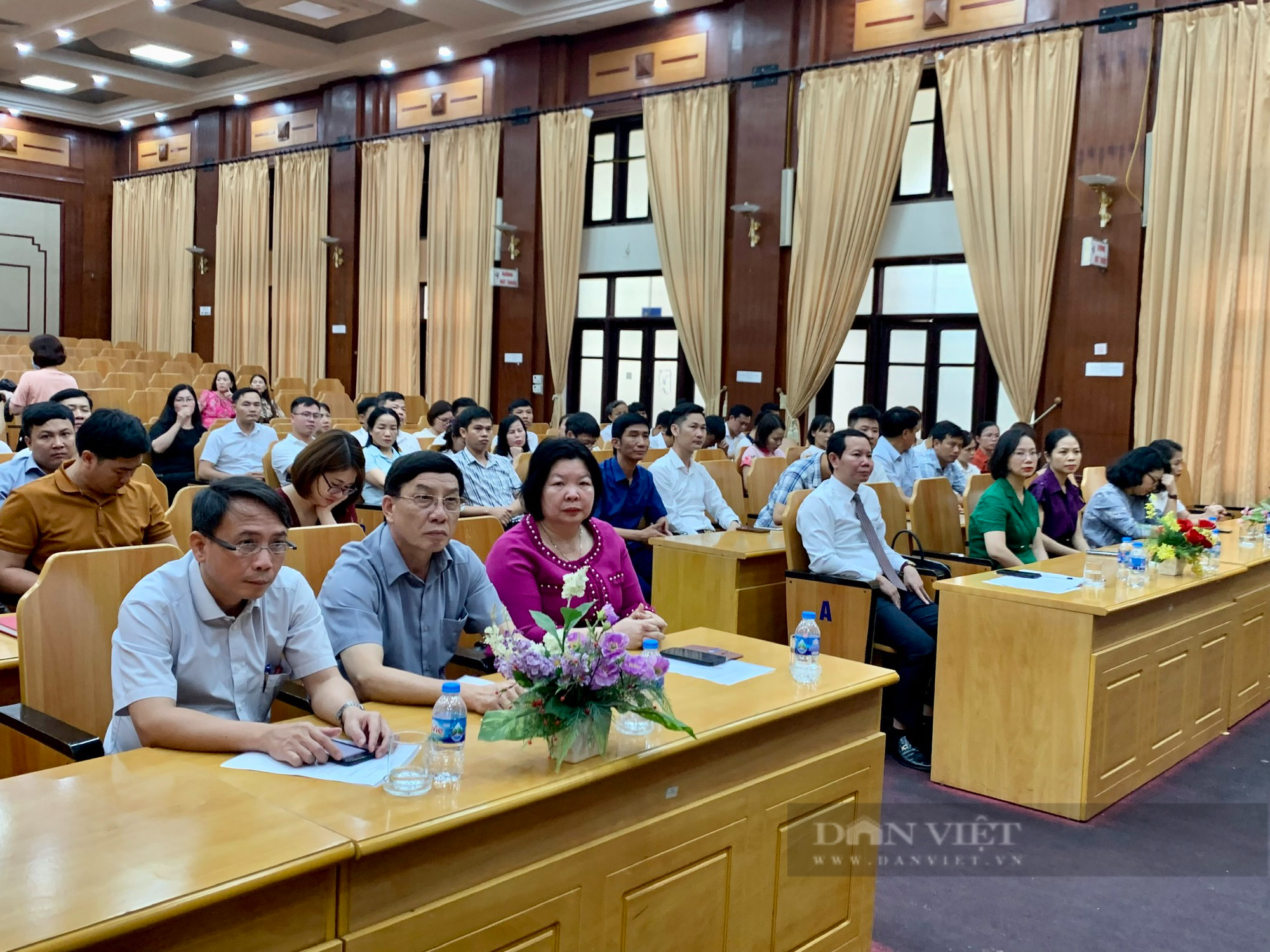 Trường Cán bộ Hội Nông dân Việt Nam bế giảng lớp bồi dưỡng nghiệp vụ công tác Hội cho Chủ tịch Hội Nông dân xã - Ảnh 1.