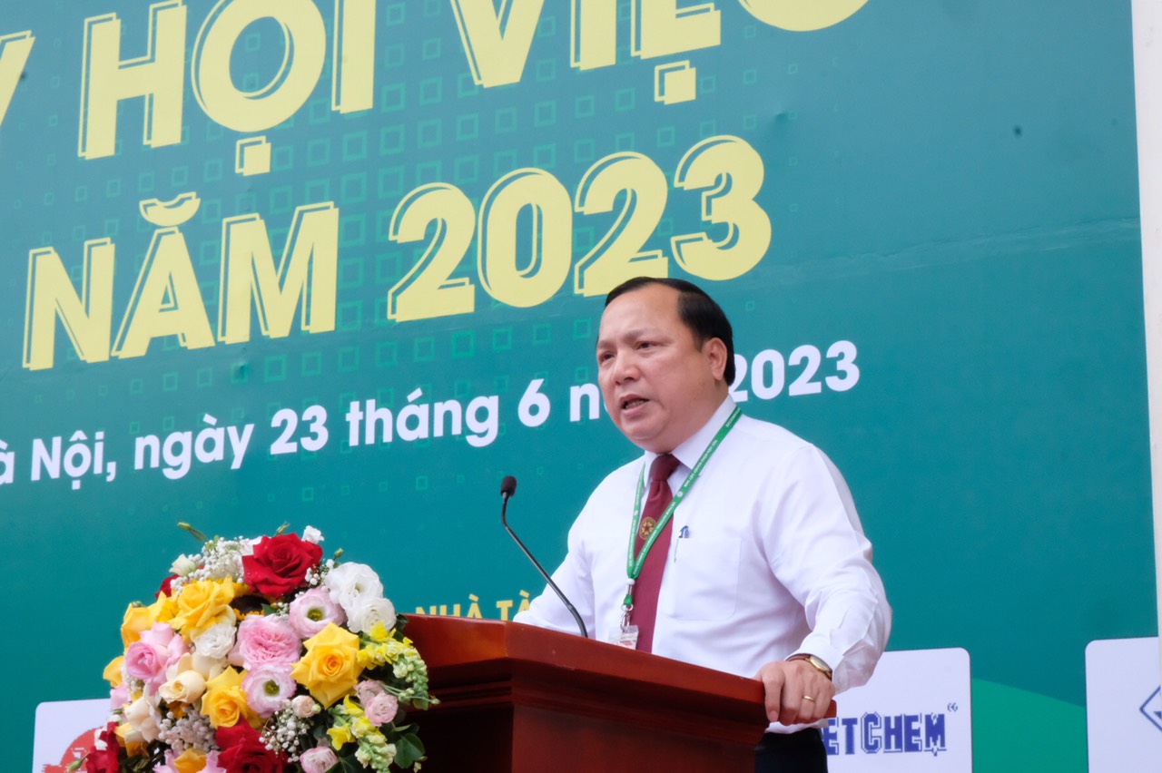 68 doanh nghiệp mang đến 4.000 cơ hội việc làm cho sinh viên Học viện Nông nghiệp Việt Nam  - Ảnh 2.